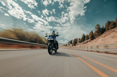 2025_pan-america-1250-special_my25-ra1250s-riding-0460-abjc