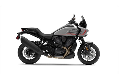 2025_pan-america-1250-st_25_ra1250st_m02b_r