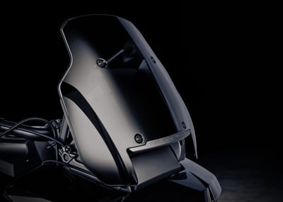 2025_pan-america-1250-st__0008_ra1250st_hd_studio_2024_windshield