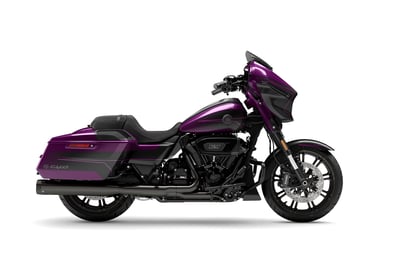 2025_cvo-street-glide_25_flhxse_m31_r