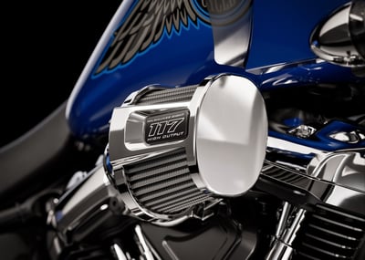 2025_low-rider-st__0013_fxlrst_hd_studio_2024_intake