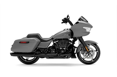 2025_road-glide_25_fltrx_m02b_r