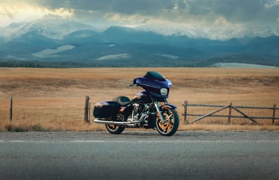 2025_street-glide_9299-hdm-my25-flhx-beauty-0111-abjc2