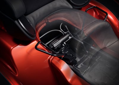 2025_tri-glide-ultra__0000_flhtcutg_hd_studio_2024_preview_suspension-knob_v004