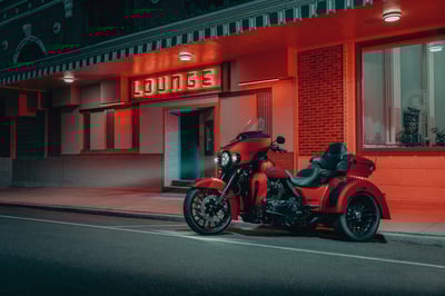 2025_tri-glide-ultra_my25-flhtcutg-beauty-0355-bwjc2-1