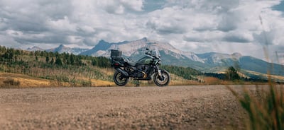 2026_pan-america-1250-limited_26-rh1250l-beauty-0041-bw-ali-st