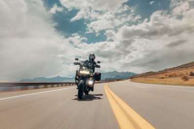 2026_pan-america-1250-limited_26-rh1250l-riding-0282-abjc