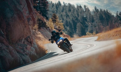 2026_pan-america-1250-st_250902-26_ra1250st_panamericast_ridingjc