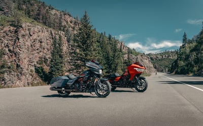 2026_cvo-street-glide-st-2026_26-group-fltrxstse-flhxstse-beauty-bw