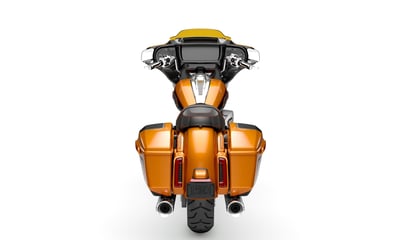 2026_cvo-street-glide_26_flhxse_m63_rear