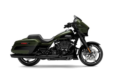 2026_street-glide-2026_26_flhx_m78b_r