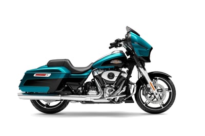 2026_street-glide-2026_26_flhx_m79_r