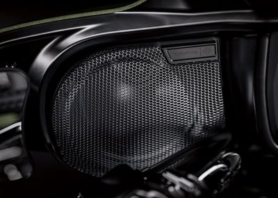2026_street-glide-limited-2026_26-flhxl-speakers