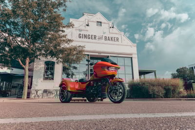 2026_road-glide-3-2026_26-fltrt-beauty-0009-jk-st