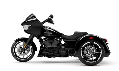 2026_road-glide-3-2026_26_fltrt_m04b_left