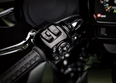 2026_street-glide-3-limited-2026_26-flhlt-satefety-enhancement